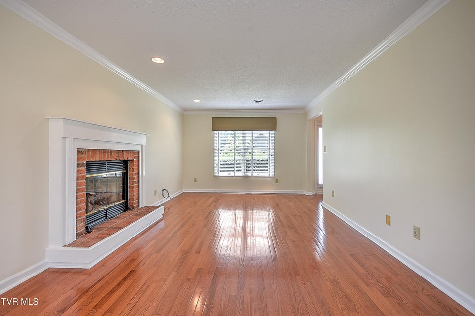 Photo #11: 226 Willowbend Court Court