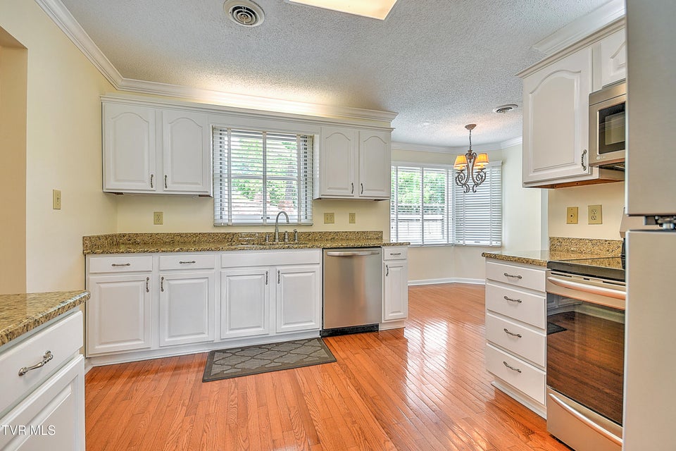 Photo #20: 226 Willowbend Court Court