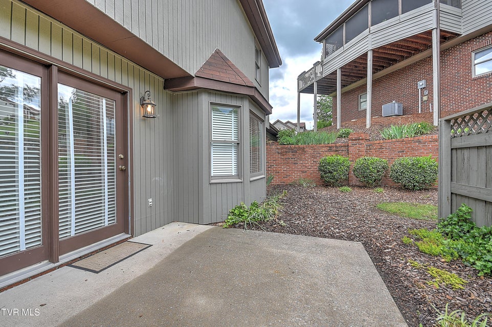 Photo #51: 226 Willowbend Court Court