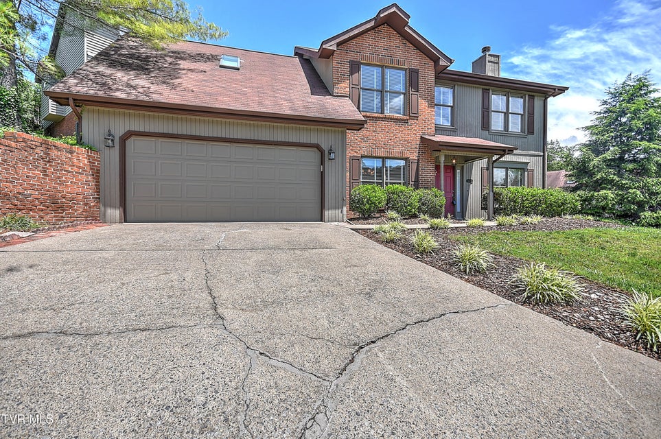 Photo #54: 226 Willowbend Court Court