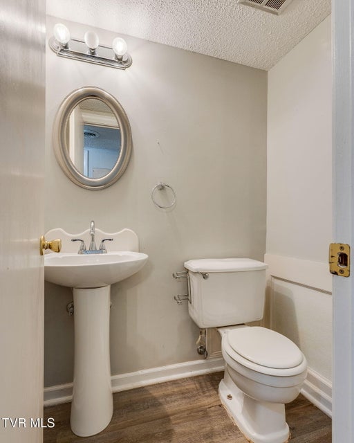 Photo #12: 815 7th Street