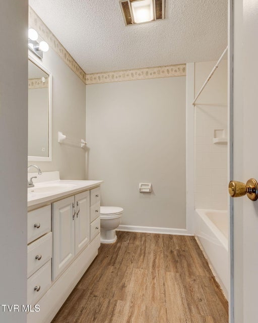 Photo #16: 815 7th Street