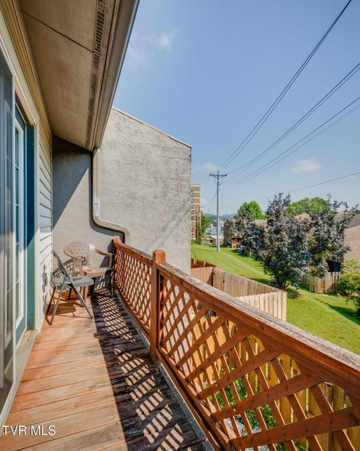 Photo #25: 815 7th Street