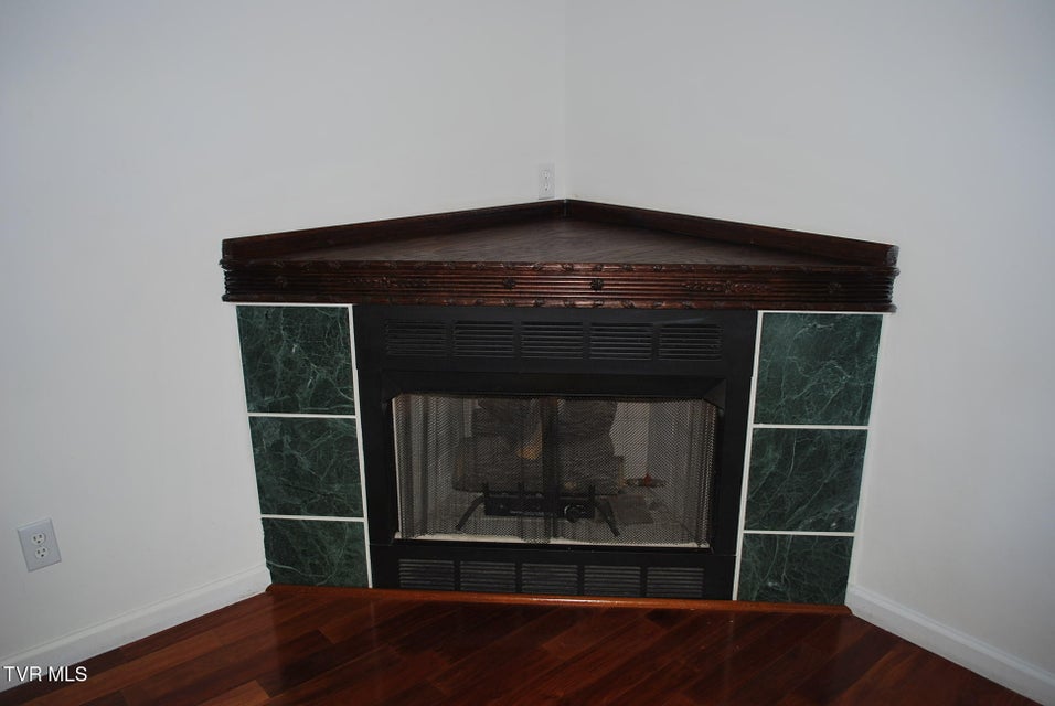 Photo #14: 115 Chimney Top Lane
