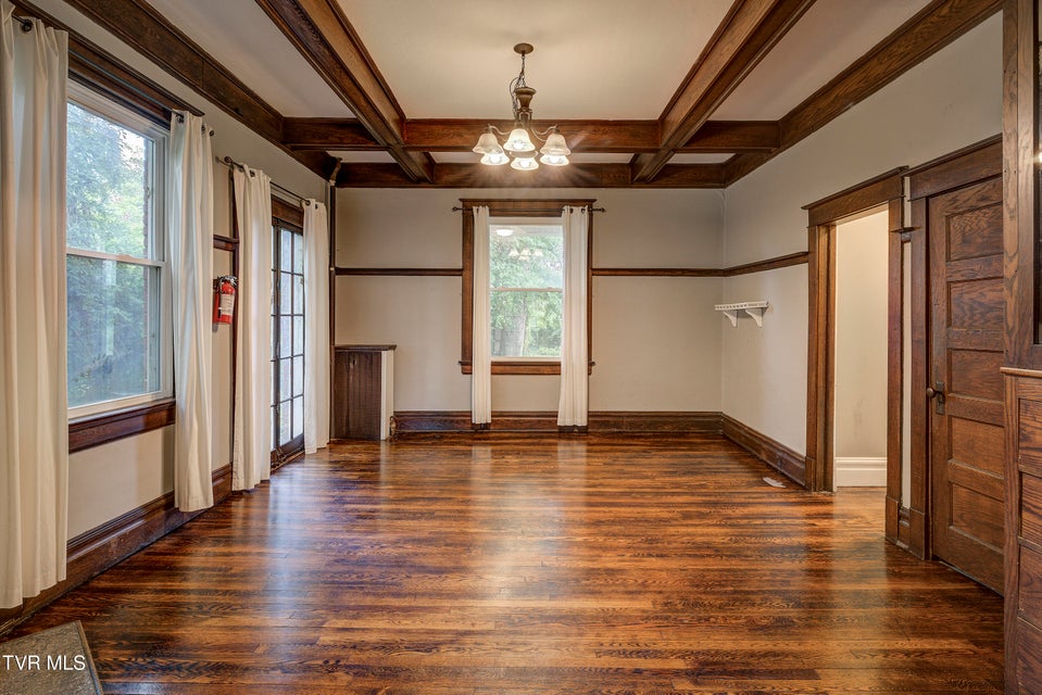 Photo #5: 313 Lamont Street