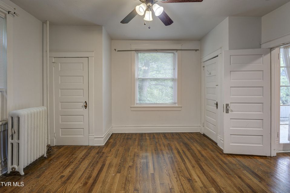 Photo #15: 313 Lamont Street