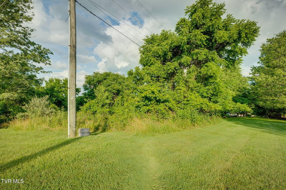 Photo #15: Tbd Summit Avenue