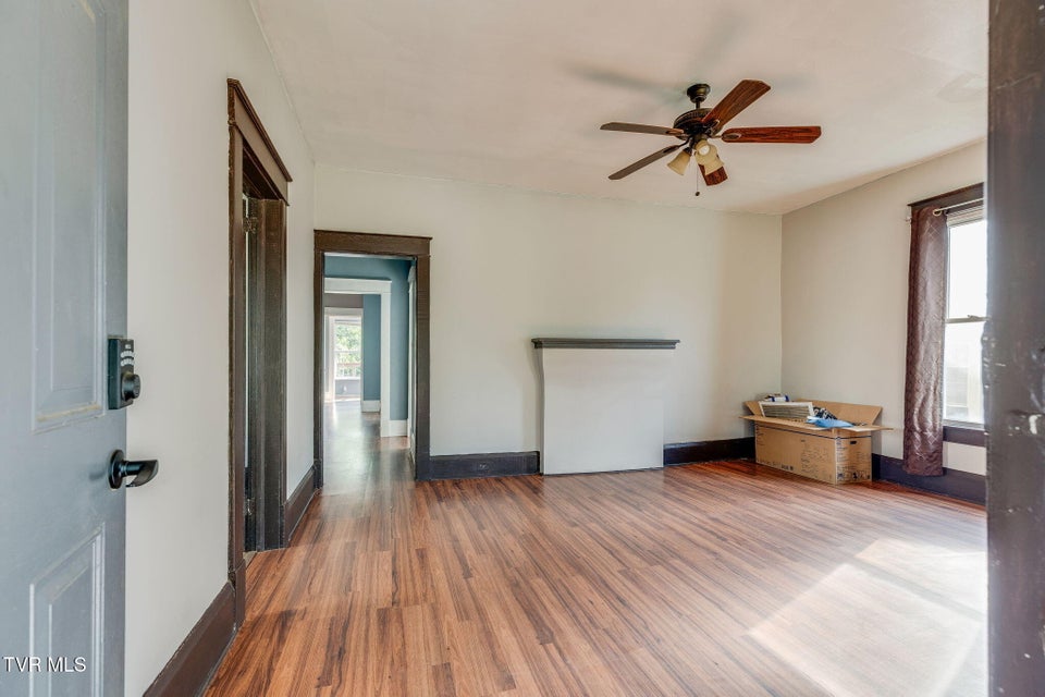 Photo #4: 1234 Center Street