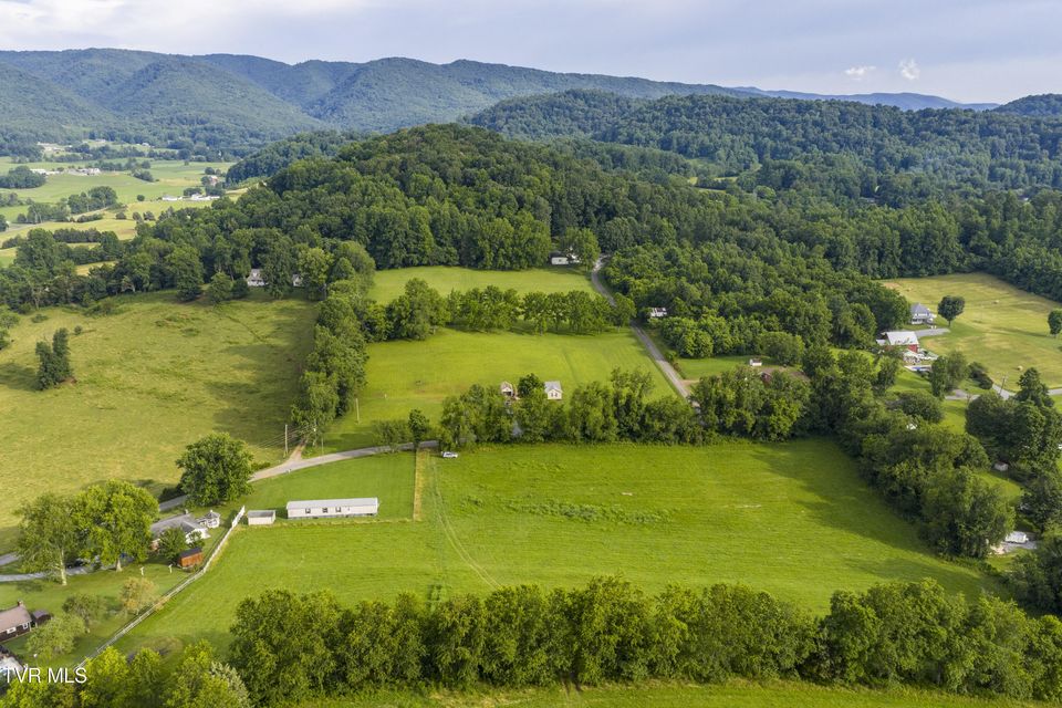 Photo #58: 855 Willow Springs Road