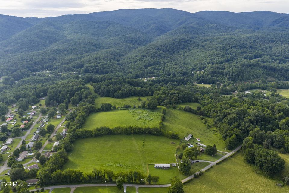 Photo #63: 855 Willow Springs Road