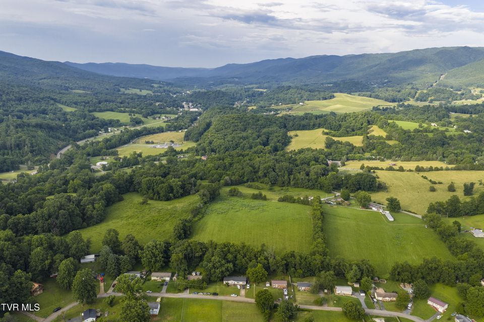 Photo #64: 855 Willow Springs Road