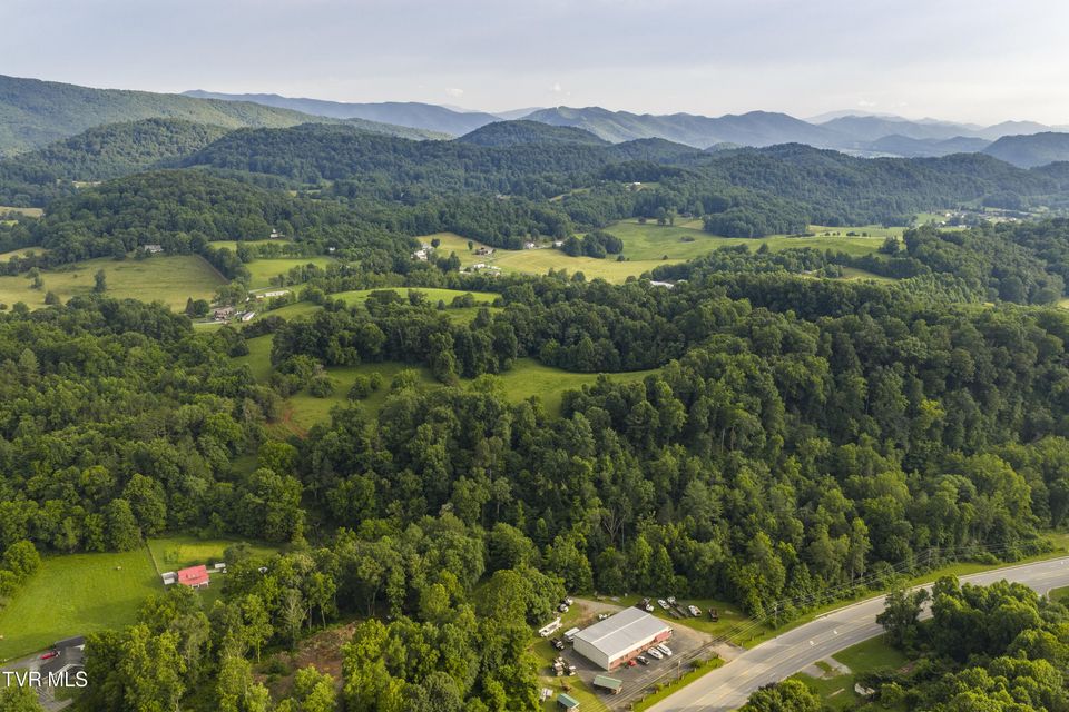Photo #72: 855 Willow Springs Road