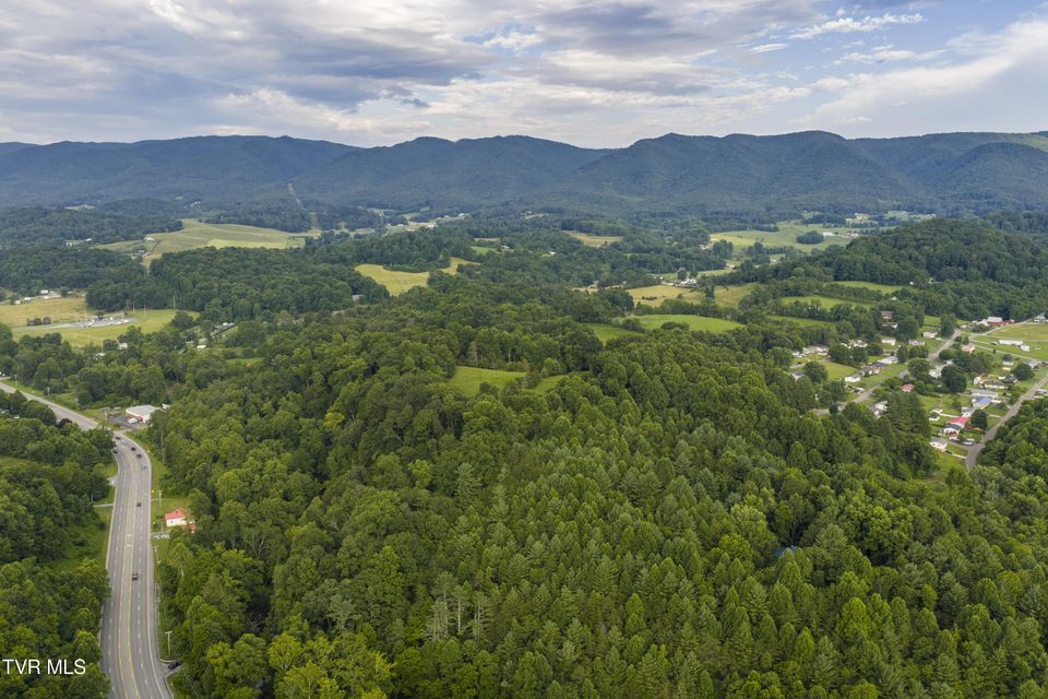 Photo #74: 855 Willow Springs Road