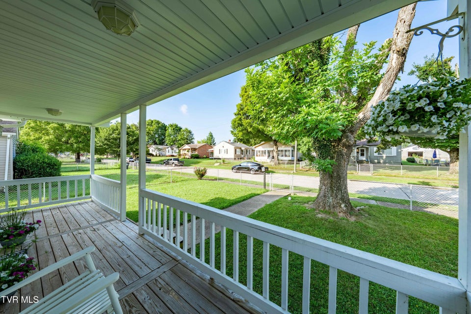 Photo #33: 1524 Redwood Drive