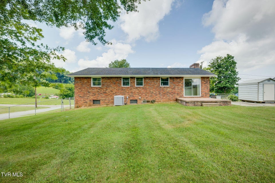 Photo #35: 708 Hill Road