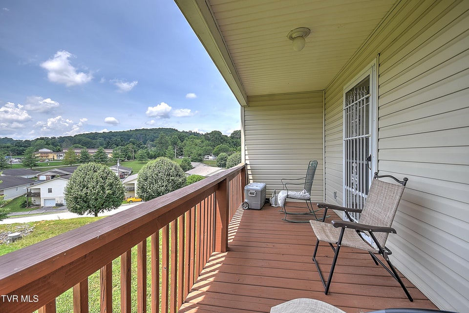 Photo #22: 929 Cornerstone Court
