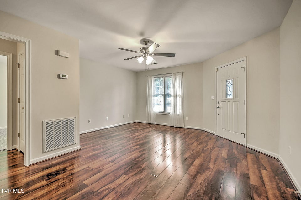 Photo #24: 2425 Lakeview Drive