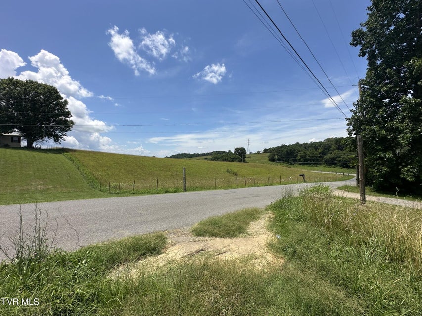 Photo #3: 120 Hensley Loop