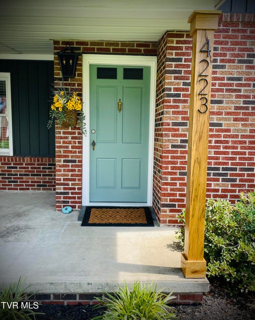 Photo #3: 4223 Ivanhoe Street
