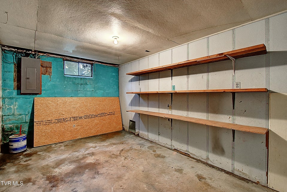 Photo #20: 2322 Anderson Street