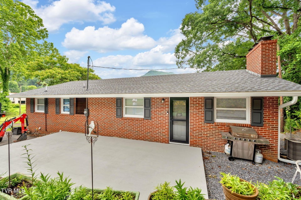 Photo #5: 164 Greenwood Drive