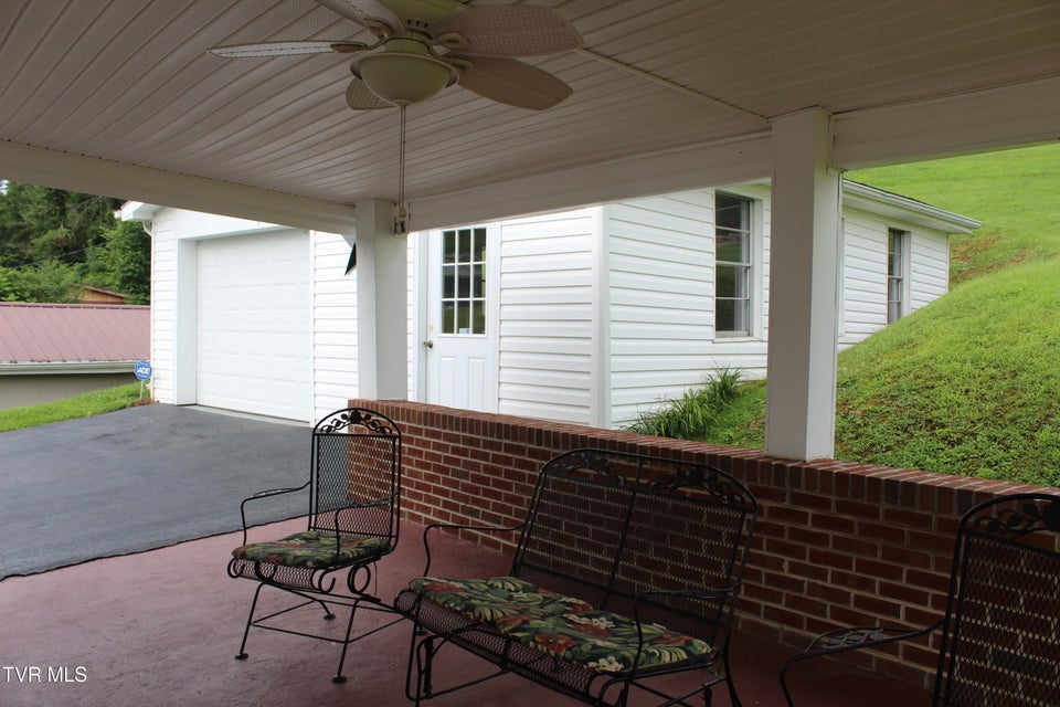Photo #5: 791 Kentucky Street