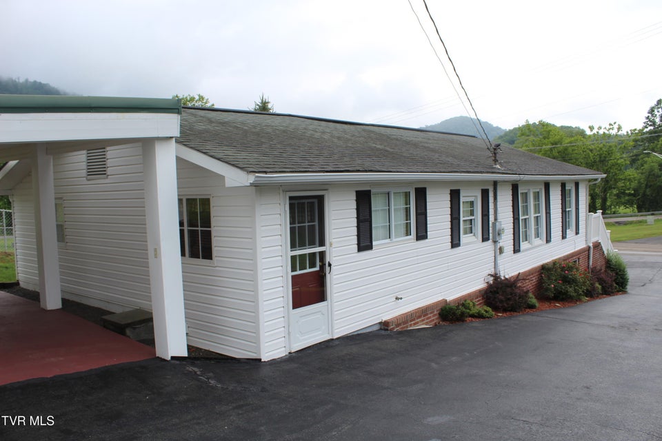 Photo #7: 791 Kentucky Street