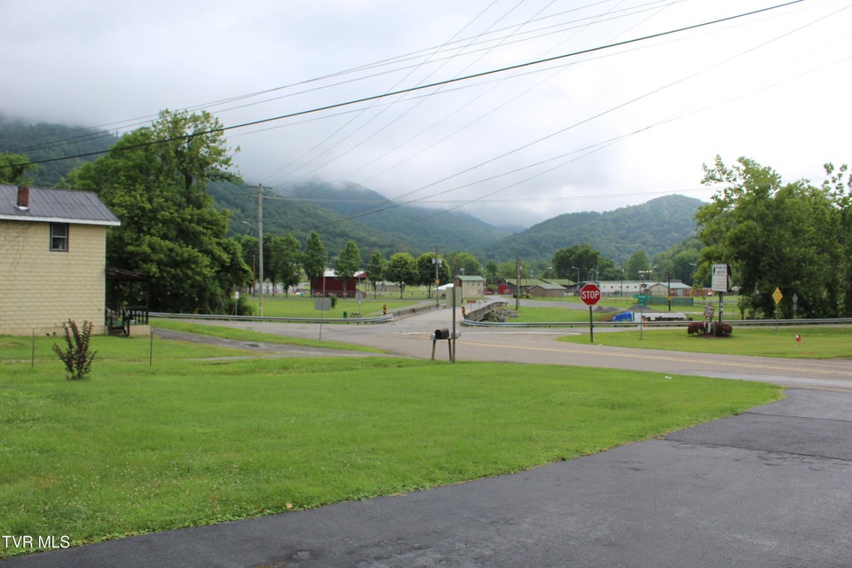 Photo #10: 791 Kentucky Street