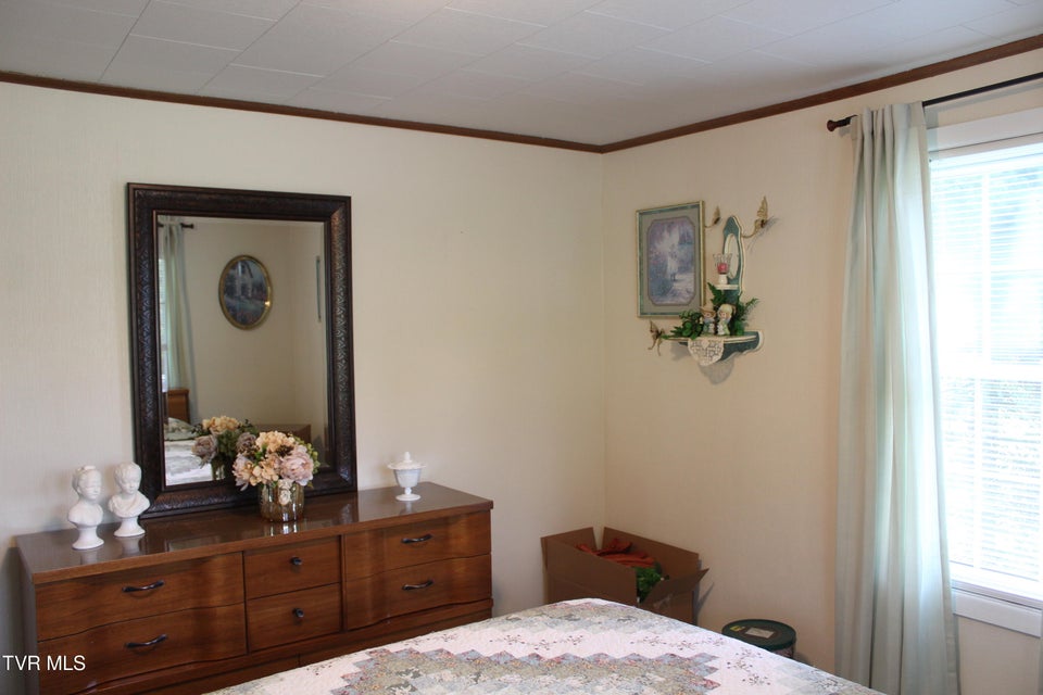 Photo #17: 791 Kentucky Street