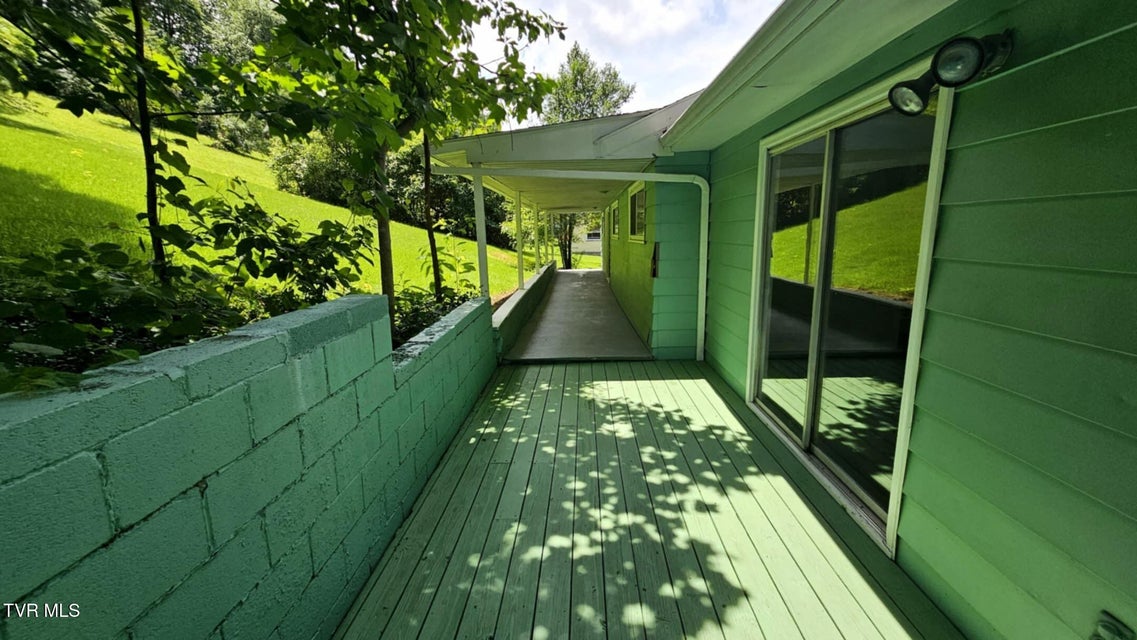 Photo #11: 1322 1st Avenue