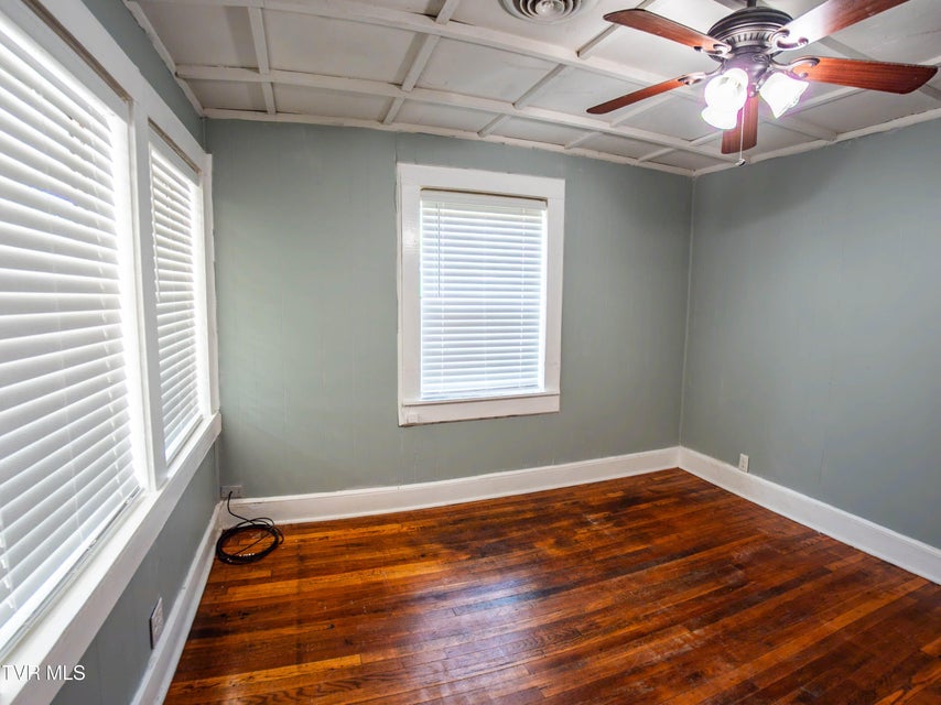 Photo #2: 719 Maple Street