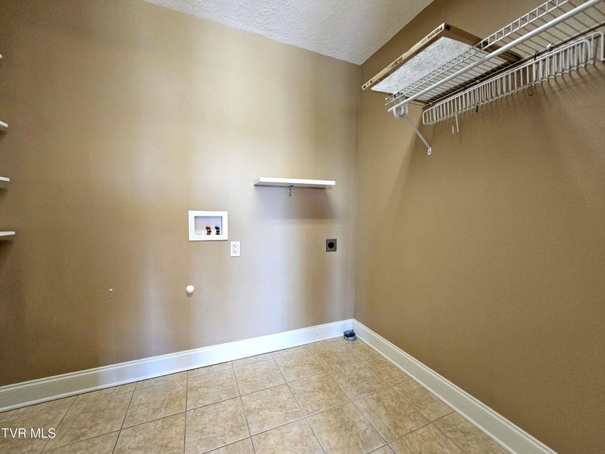 Photo #7: 536 Grays Pointe Court