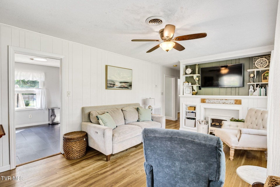 Photo #5: 20301 Wood Howell Road