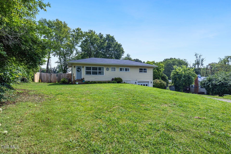 Photo #4: 20301 Wood Howell Road