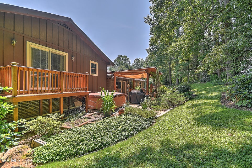 Photo #43: 4700 Weaver Pike