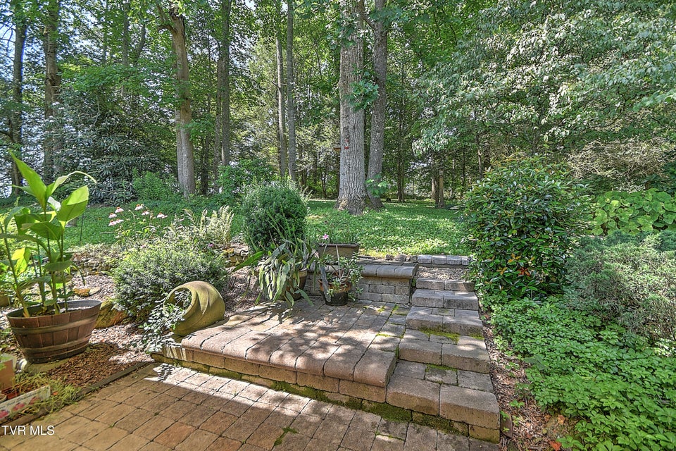 Photo #54: 4700 Weaver Pike