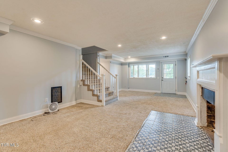 Photo #31: 1121 Watauga Street