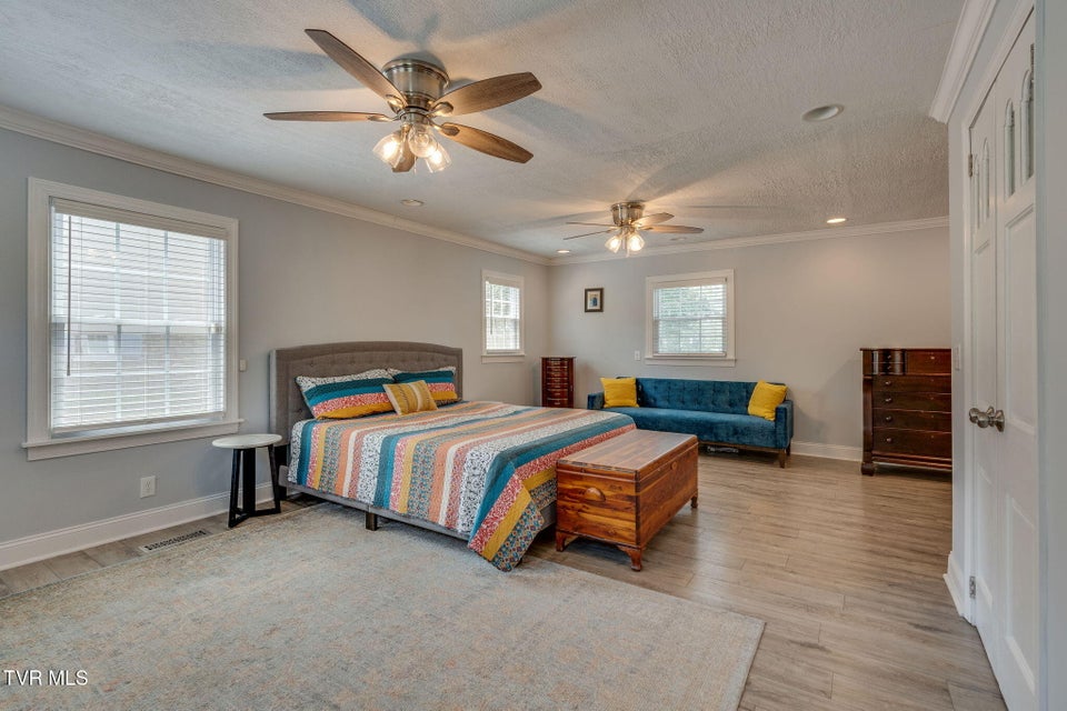 Photo #18: 1121 Watauga Street