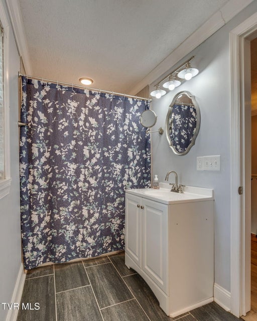 Photo #26: 1121 Watauga Street