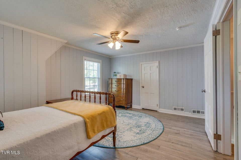 Photo #28: 1121 Watauga Street