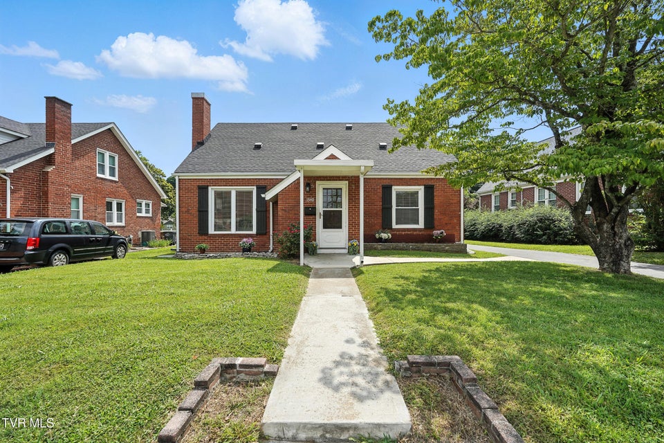 Photo #2: 1340 Wateree Street