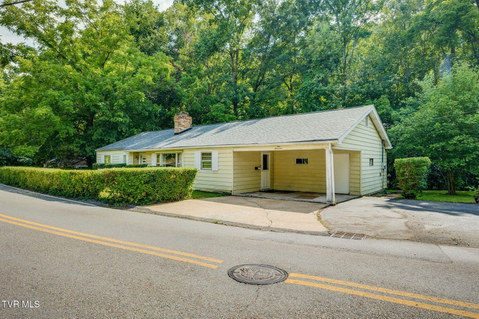 Photo #2: 1000 Tranbarger Drive