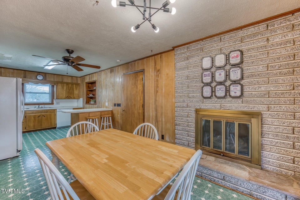 Photo #13: 107 Woodland Drive