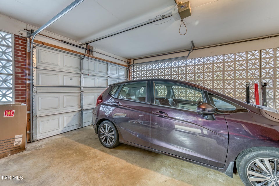 Photo #28: 107 Woodland Drive