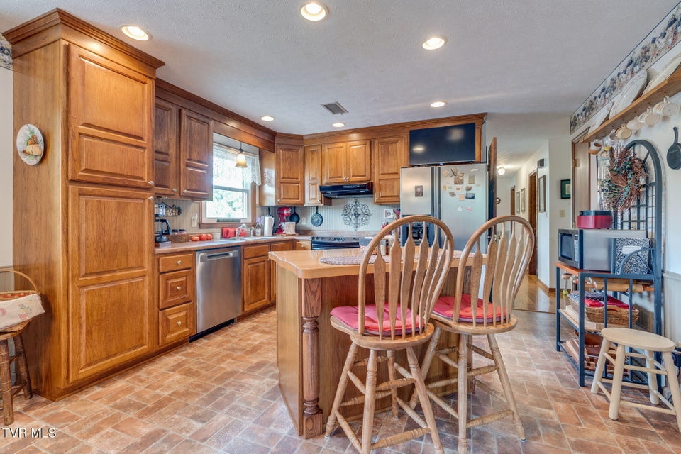 Photo #9: 2129 Philon Drive