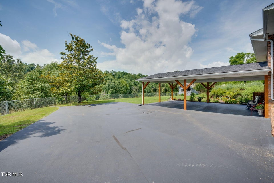 Photo #34: 2129 Philon Drive
