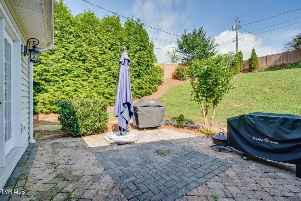 Photo #54: 2424 Rivermont Drive