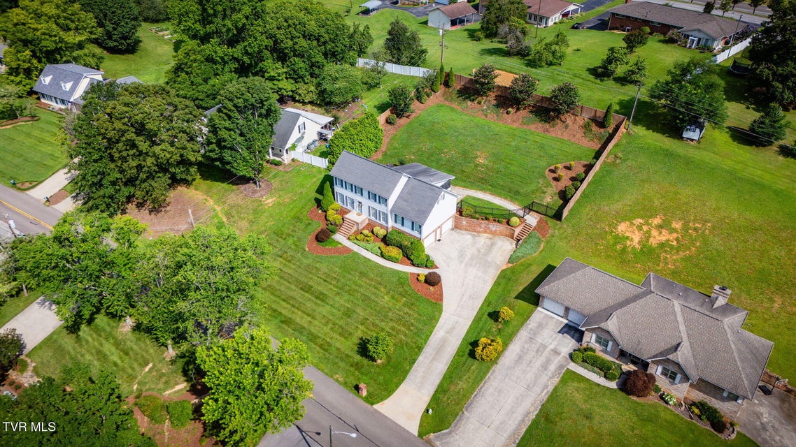 Photo #55: 2424 Rivermont Drive
