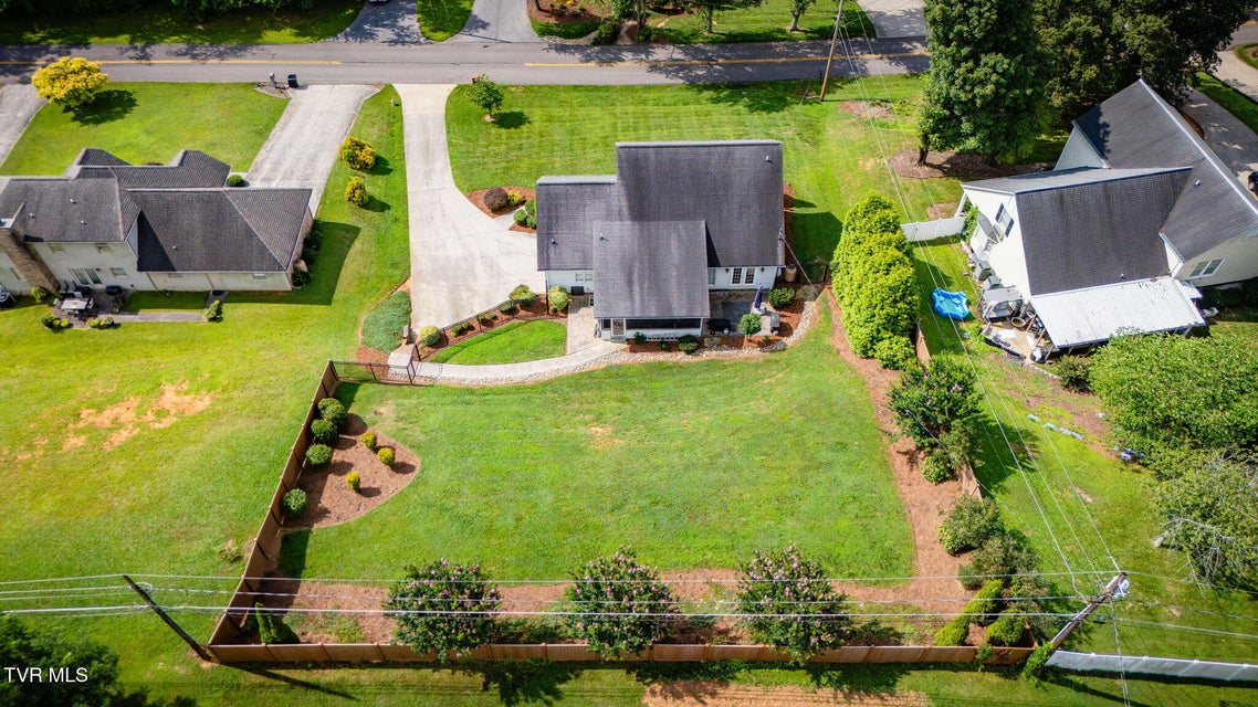 Photo #57: 2424 Rivermont Drive