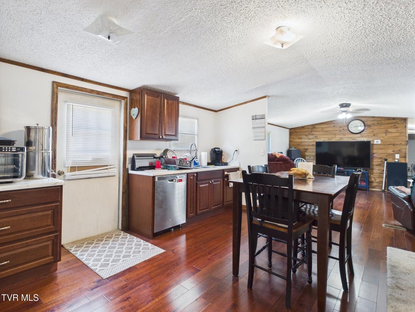 Photo #12: 109 Wampler Street